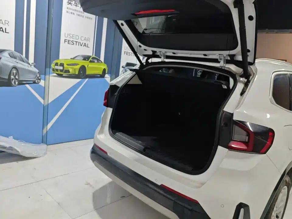 2023 BMW X1 sDrive20Li X Design Package — миниатюра 6