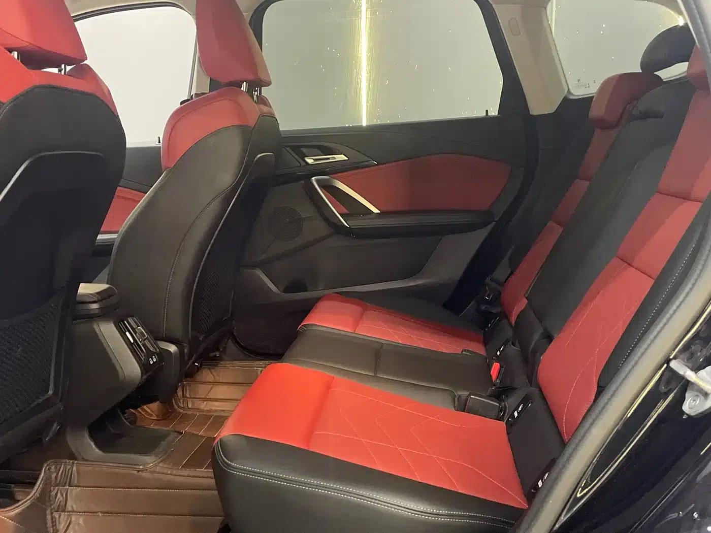 2023 BMW X1 sDrive20Li X Design Package — миниатюра 10