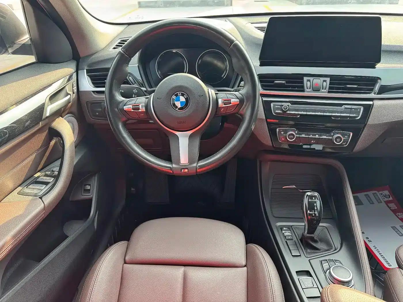 BMW X1 2021 sDrive25Li Leading Edition — миниатюра 8