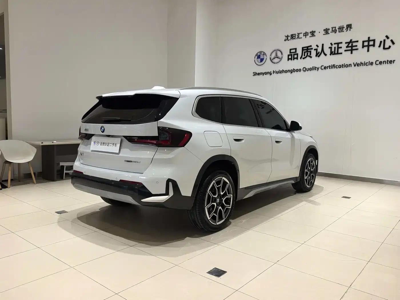 BMW X1 2025 sDrive25Li X Design Package — миниатюра 12
