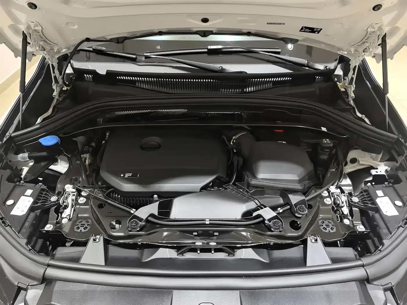 BMW X1 2025 sDrive25Li X Design Package — миниатюра 4