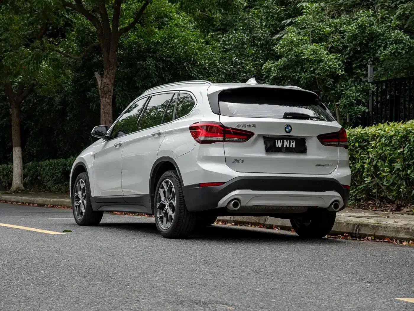 BMW X1 2021 sDrive25Li Leading Edition — миниатюра 4