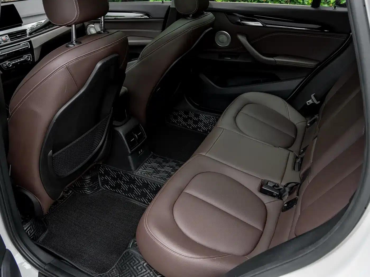 BMW X1 2021 sDrive25Li Leading Edition — миниатюра 10