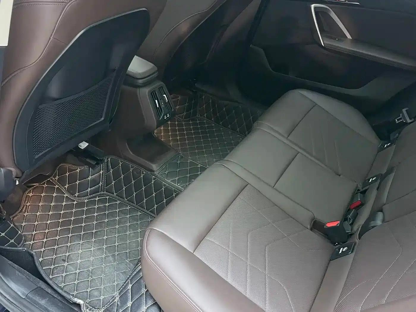 2023 BMW X1 sDrive20Li X Design Package — миниатюра 12