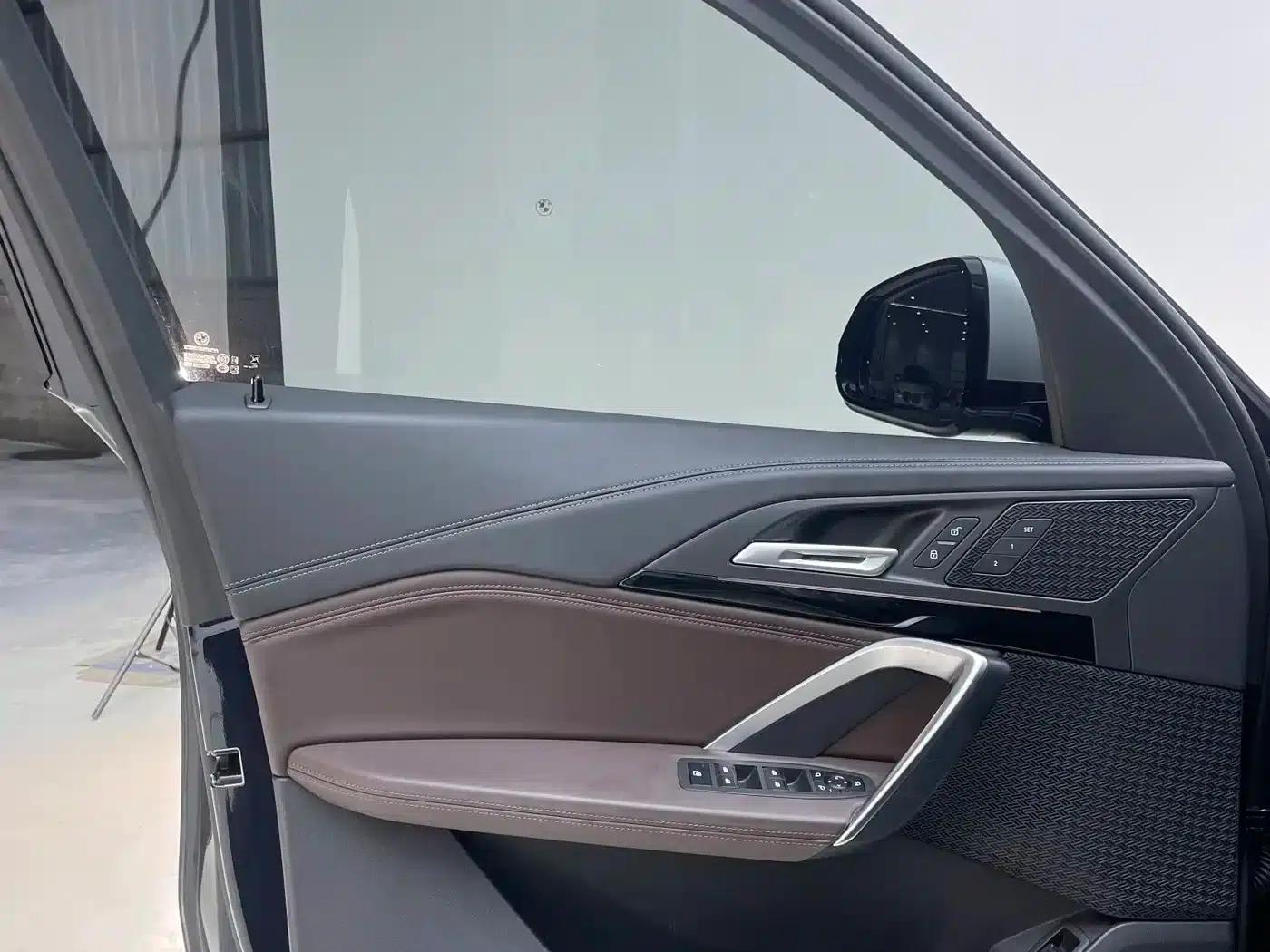 2023 BMW X1 sDrive20Li X Design Package — миниатюра 19