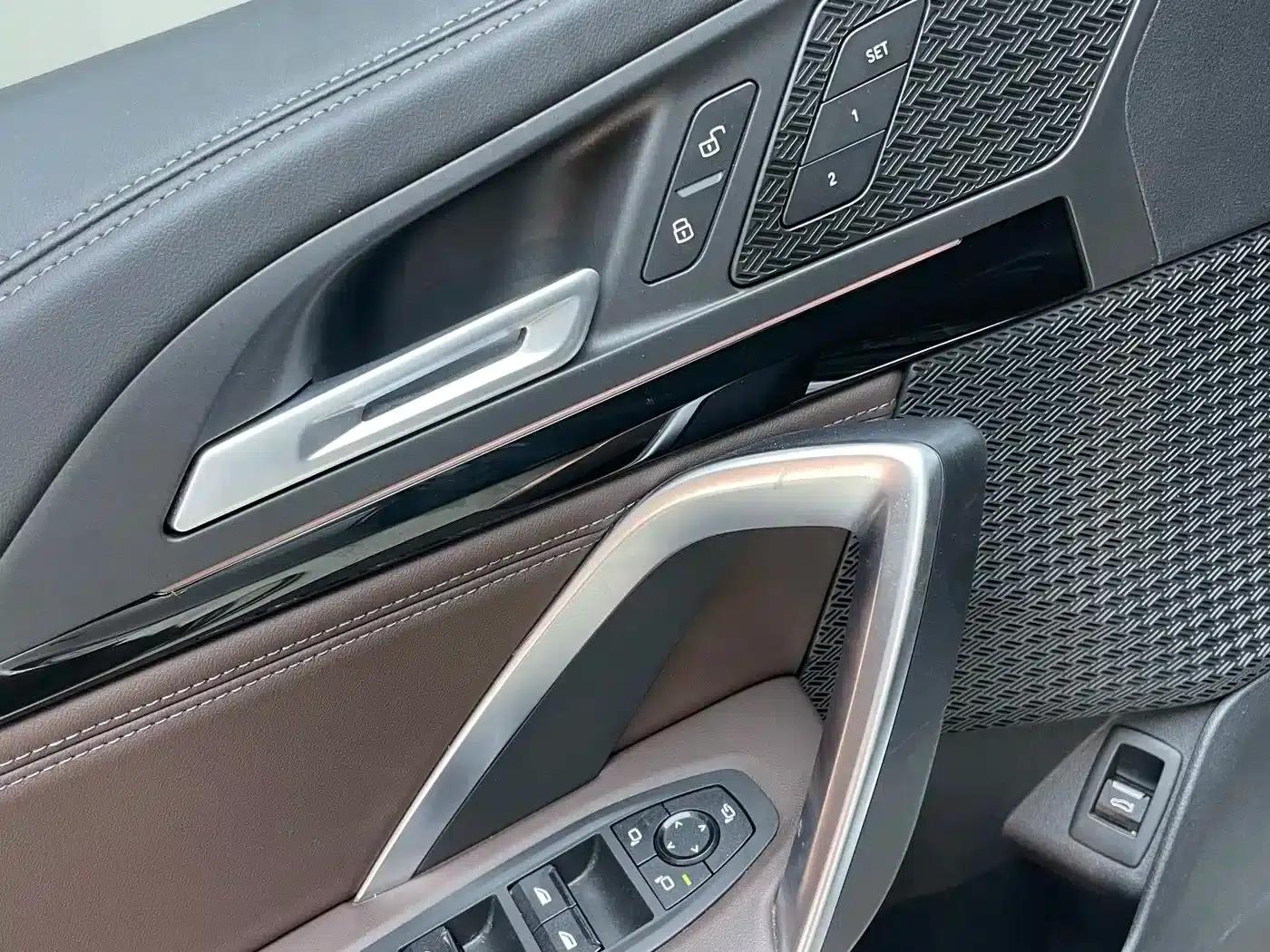 2023 BMW X1 sDrive20Li X Design Package — миниатюра 22
