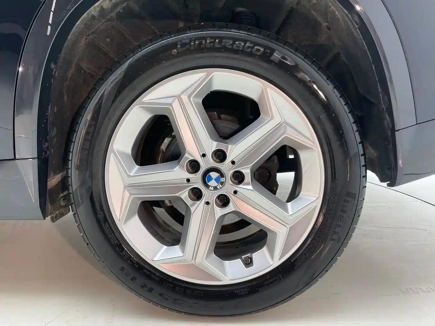 2023 BMW X1 sDrive20Li X Design Package — миниатюра 25