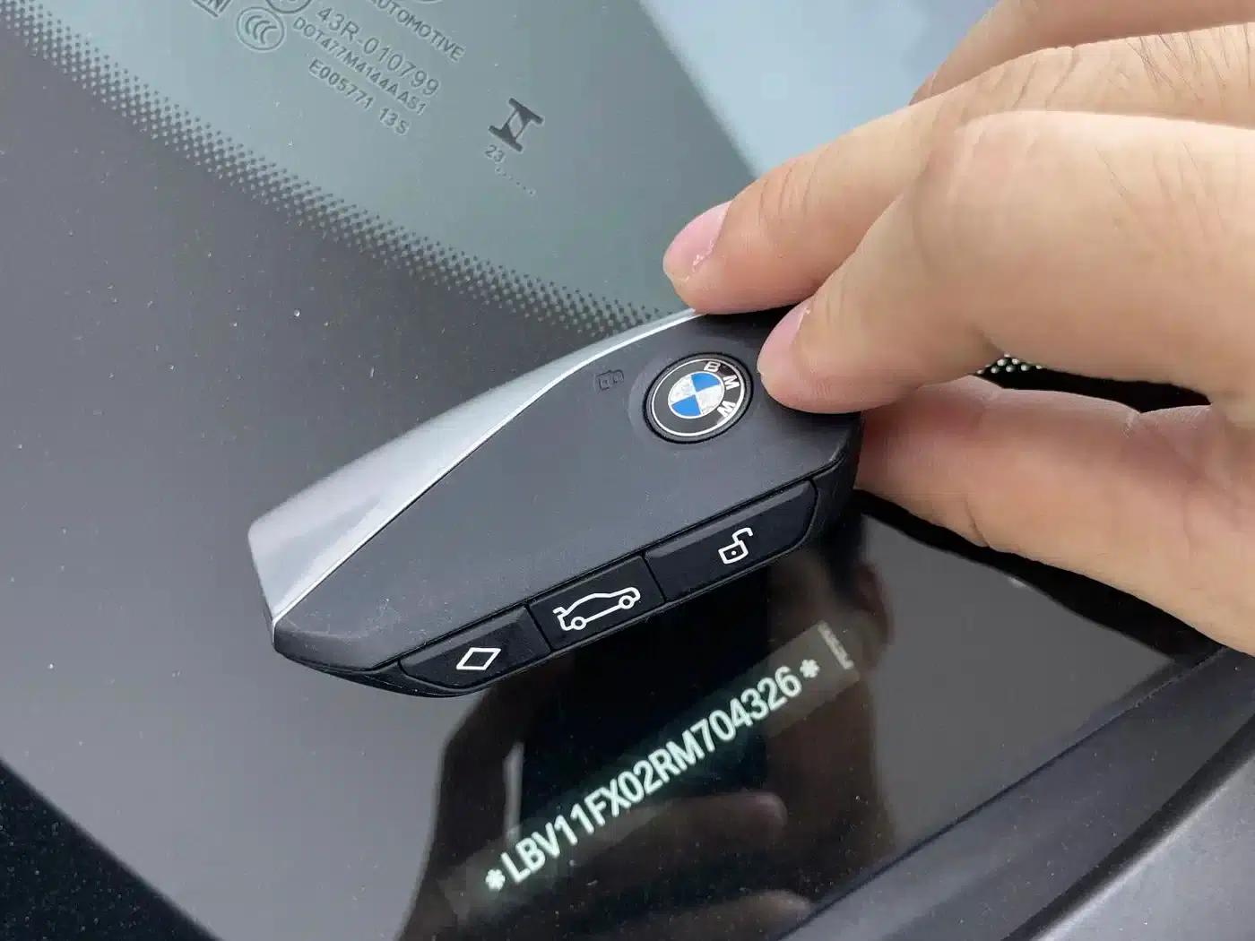 2023 BMW X1 sDrive20Li X Design Package — миниатюра 29