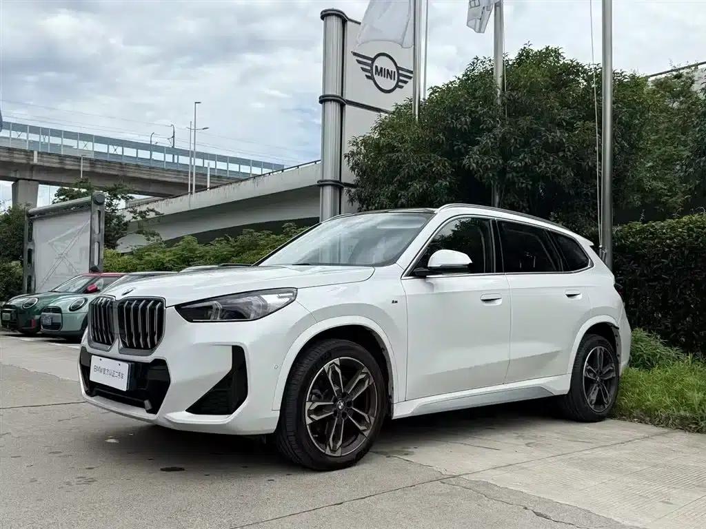 BMW X1 2023 sDrive25Li M Sport Package — миниатюра 1