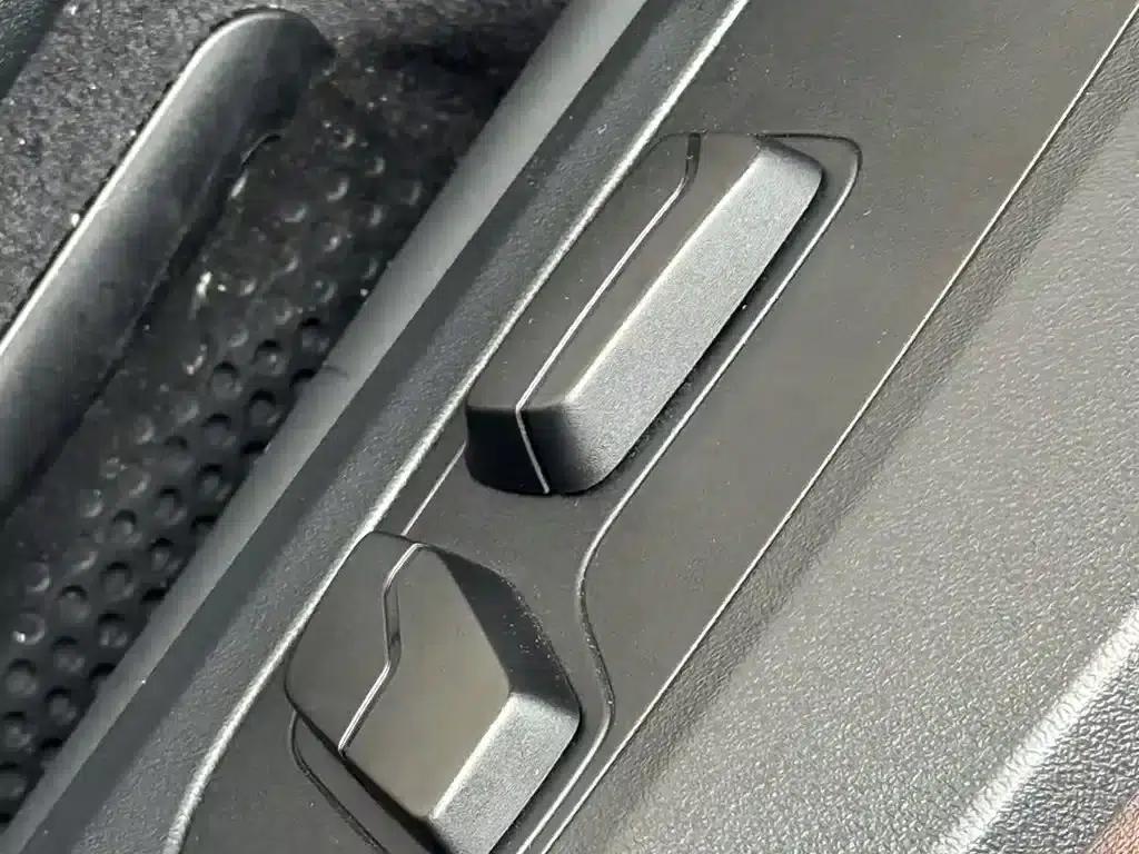 BMW X1 2023 sDrive25Li M Sport Package — миниатюра 19