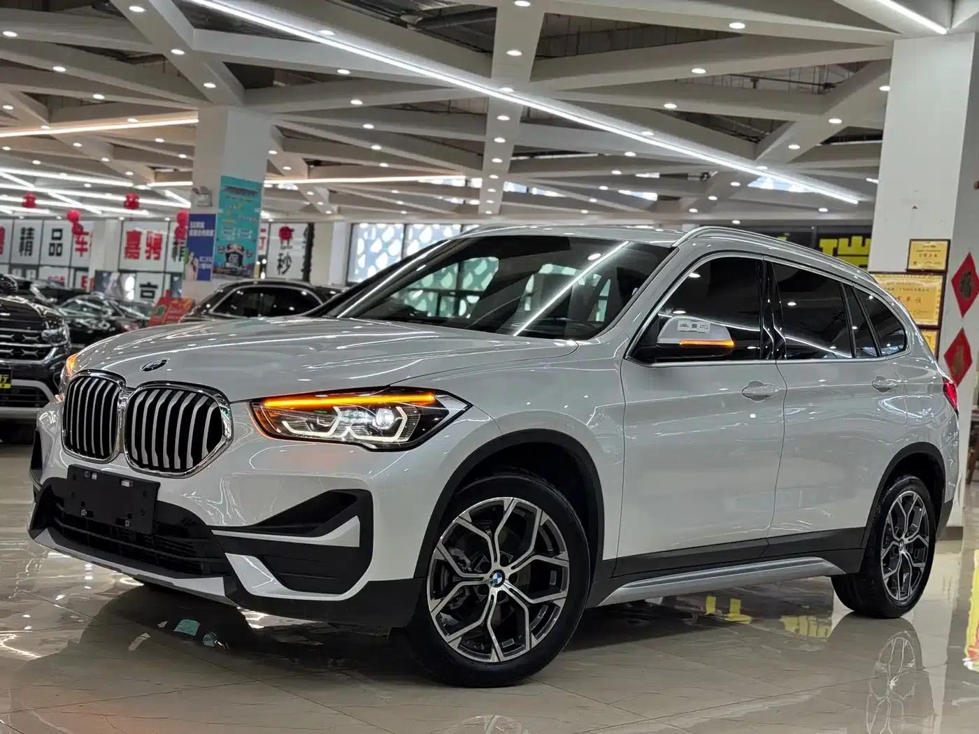 BMW X1 2022 sDrive20Li Fashion Edition — миниатюра 1