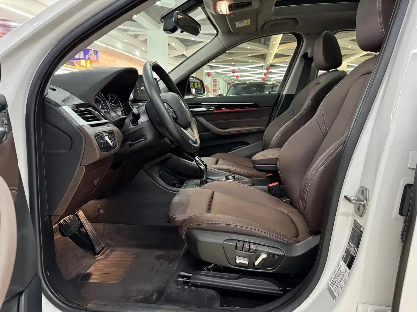 BMW X1 2022 sDrive20Li Fashion Edition — миниатюра 6