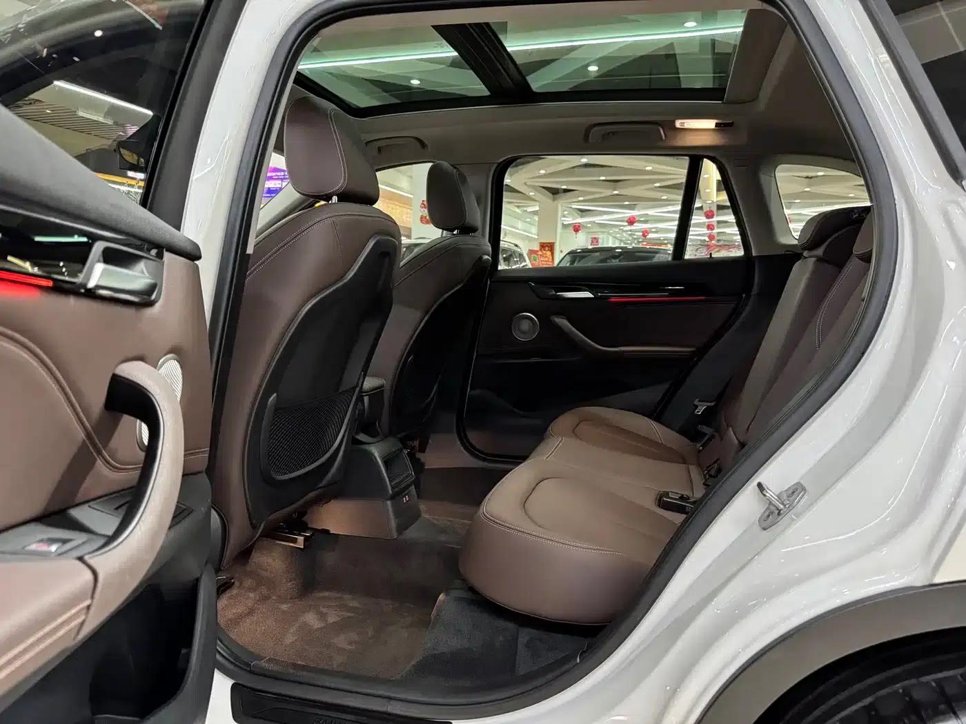 BMW X1 2022 sDrive20Li Fashion Edition — миниатюра 7