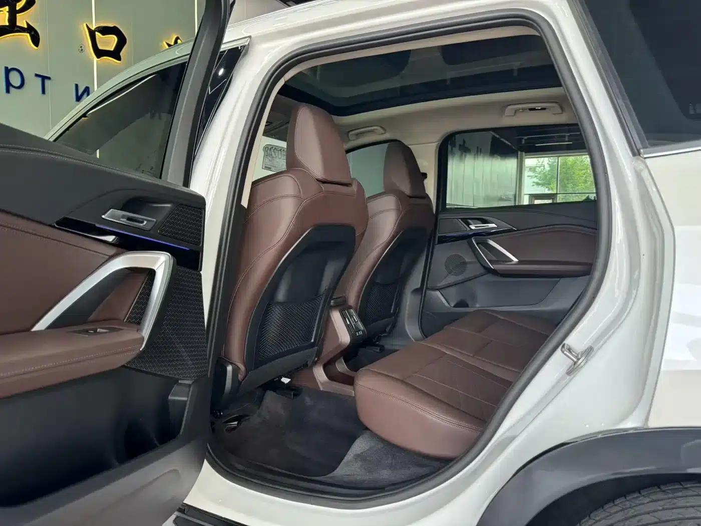 2023 BMW X1 sDrive20Li X Design Package — миниатюра 6