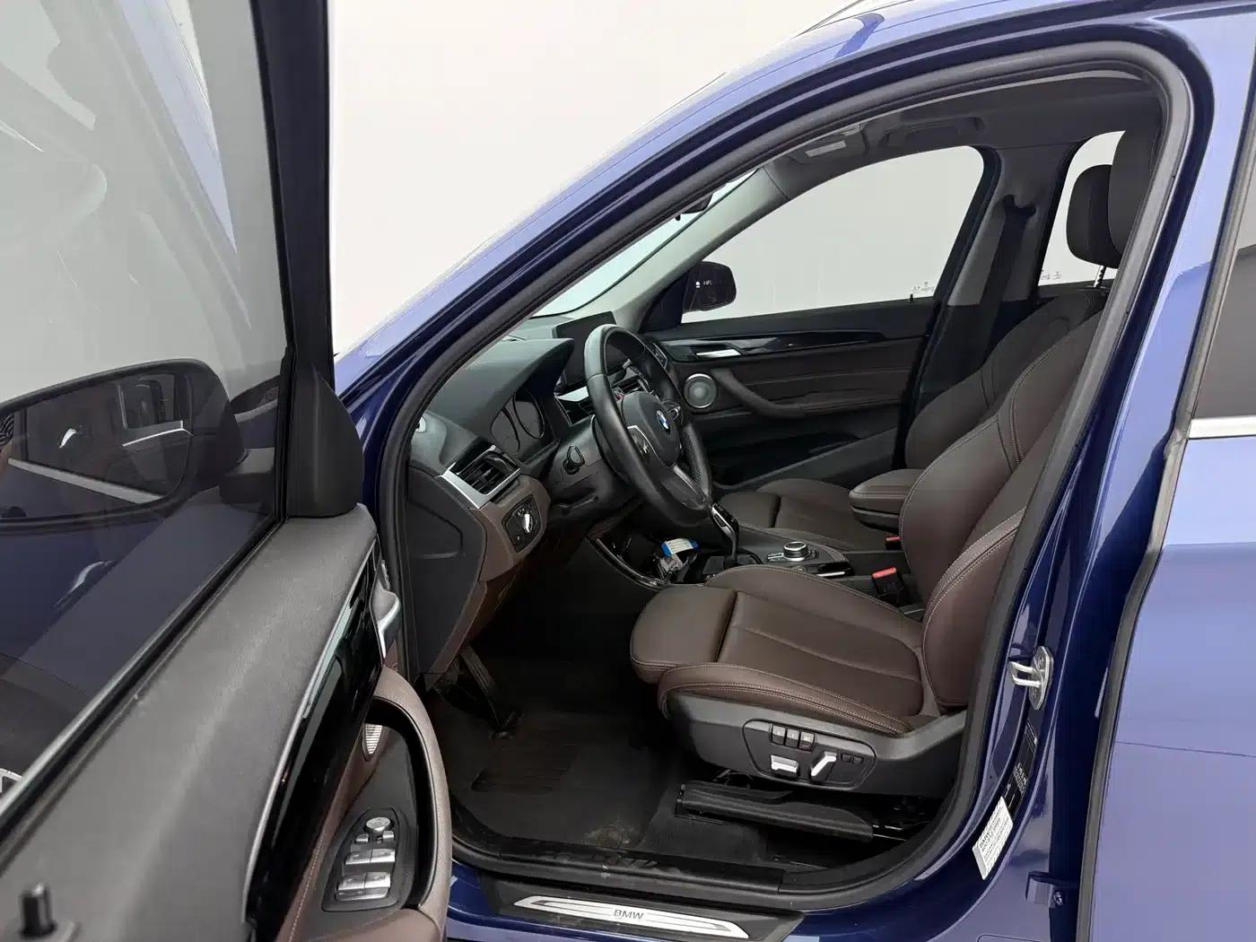 BMW X1 2021 sDrive20Li Premium — миниатюра 21