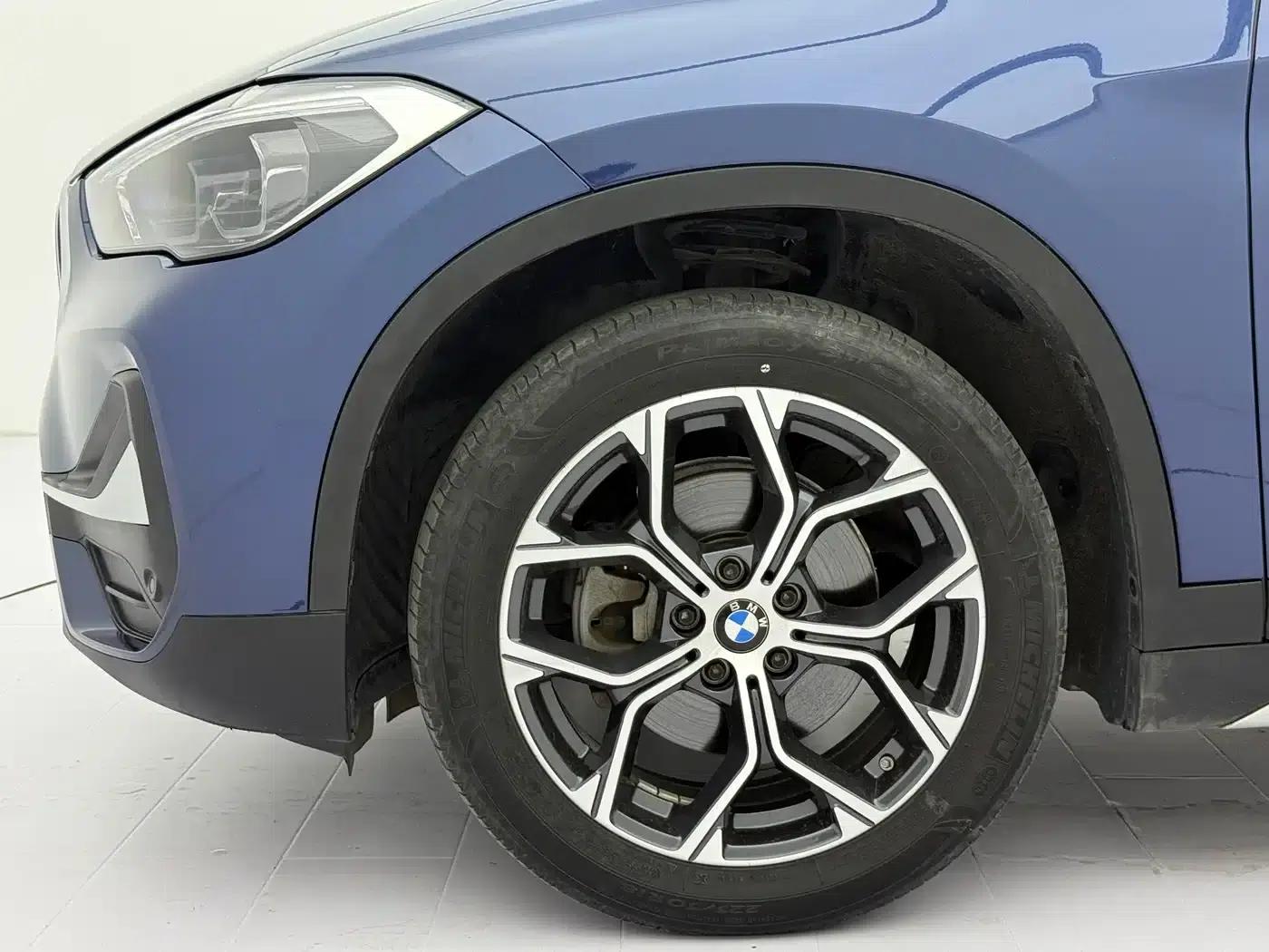 BMW X1 2021 sDrive20Li Premium — миниатюра 22