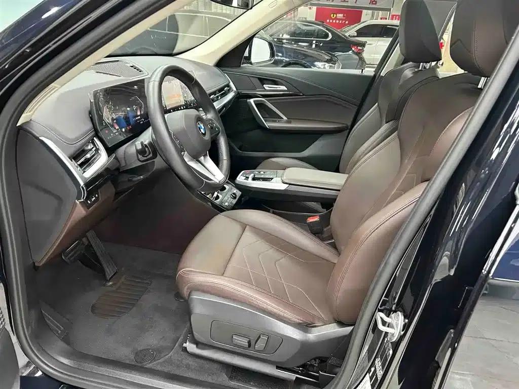2023 BMW X1 sDrive20Li X Design Package — миниатюра 12