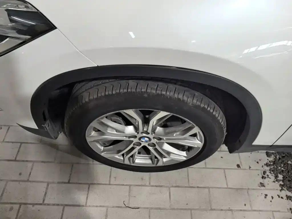 BMW X1 2019 sDrive20Li Leading Edition — миниатюра 23