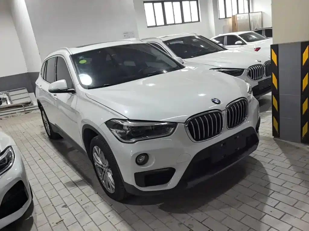 BMW X1 2019 sDrive20Li Leading Edition — миниатюра 4