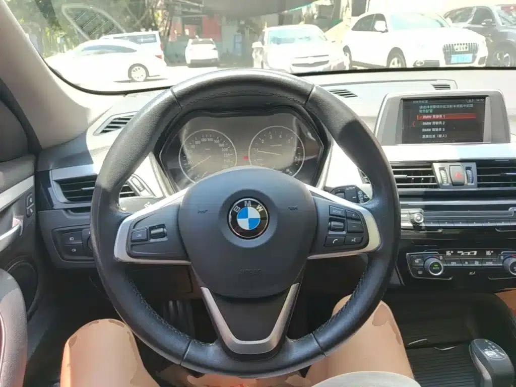 BMW X1 2018 sDrive20Li Leading Edition — миниатюра 11