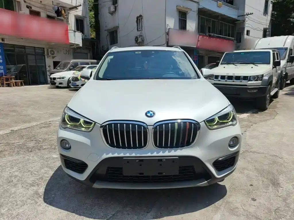 BMW X1 2018 sDrive20Li Leading Edition — миниатюра 3
