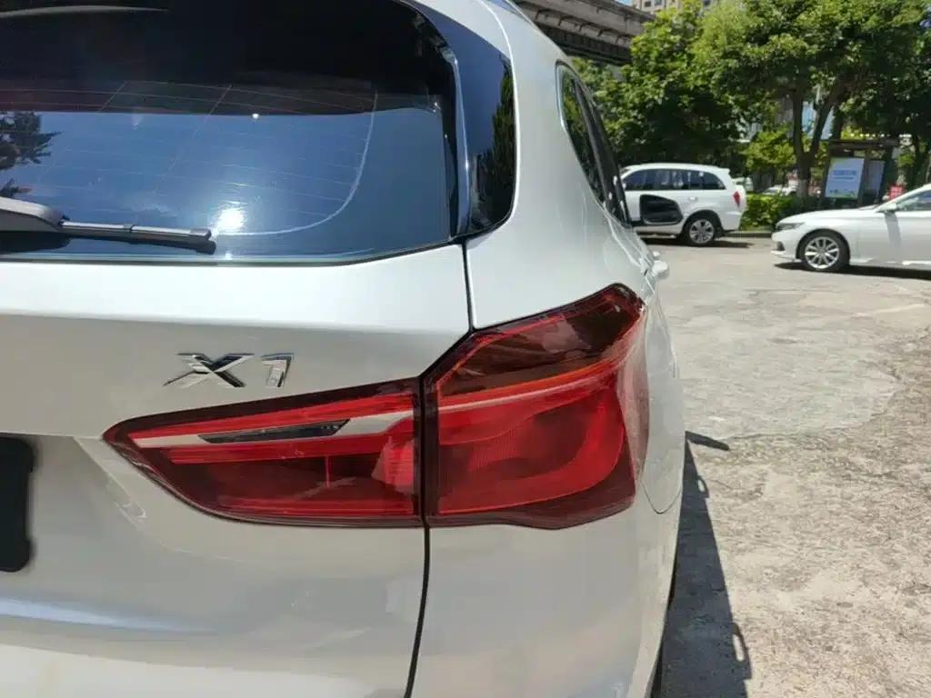 BMW X1 2018 sDrive20Li Leading Edition — миниатюра 8