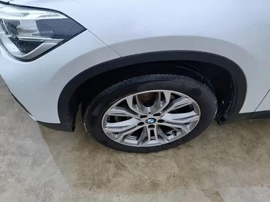 BMW X1 2019 sDrive20Li Leading Edition — миниатюра 23