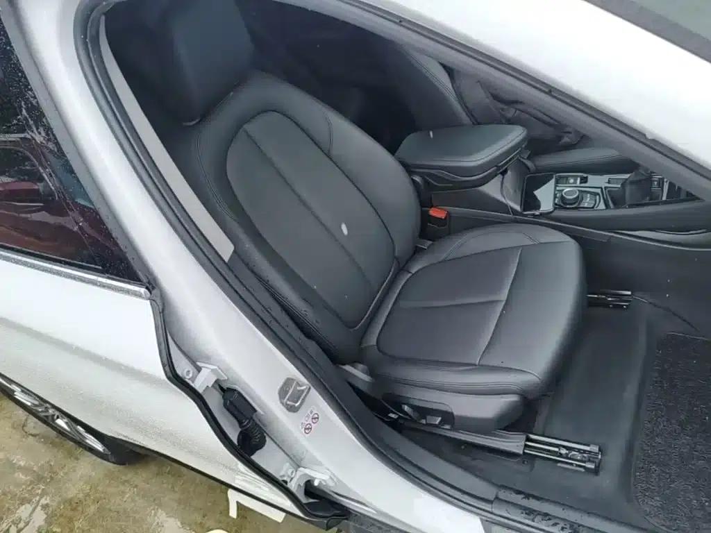 BMW X1 2019 sDrive20Li Leading Edition — миниатюра 25
