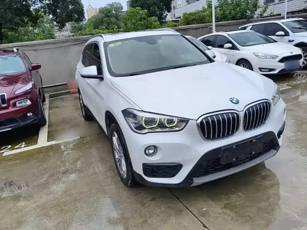 BMW X1 2019 sDrive20Li Leading Edition — миниатюра 4