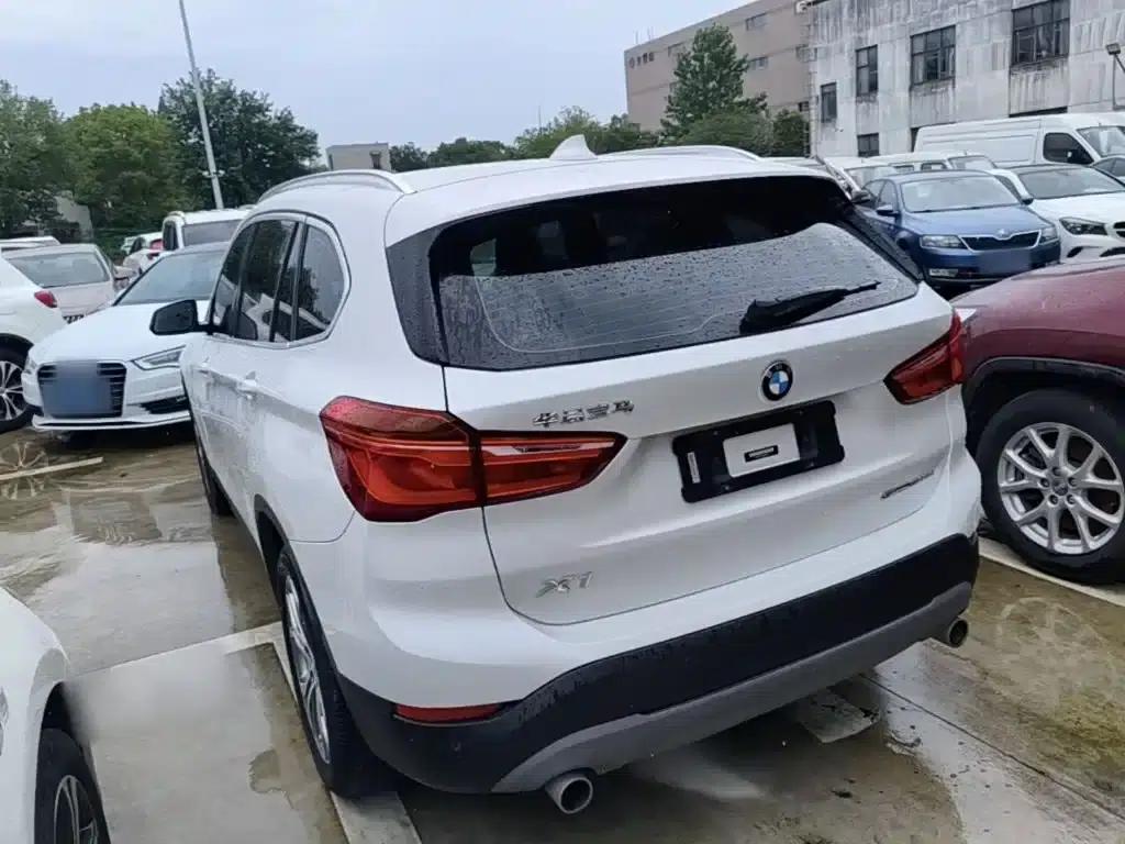 BMW X1 2019 sDrive20Li Leading Edition — миниатюра 5