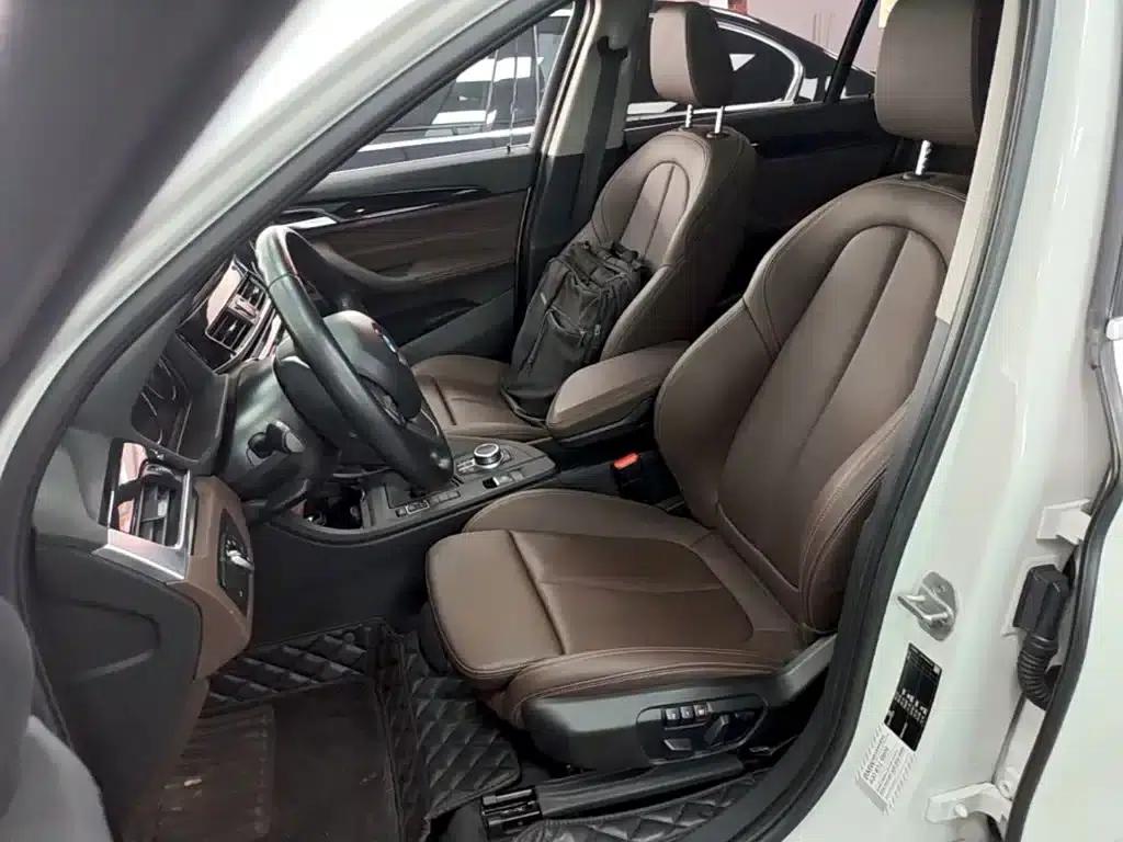 BMW X1 2020 sDrive25Li Leading Edition — миниатюра 15