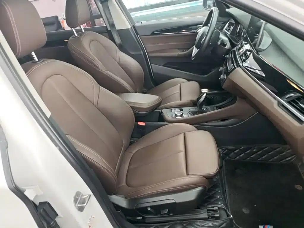 BMW X1 2020 sDrive25Li Leading Edition — миниатюра 25