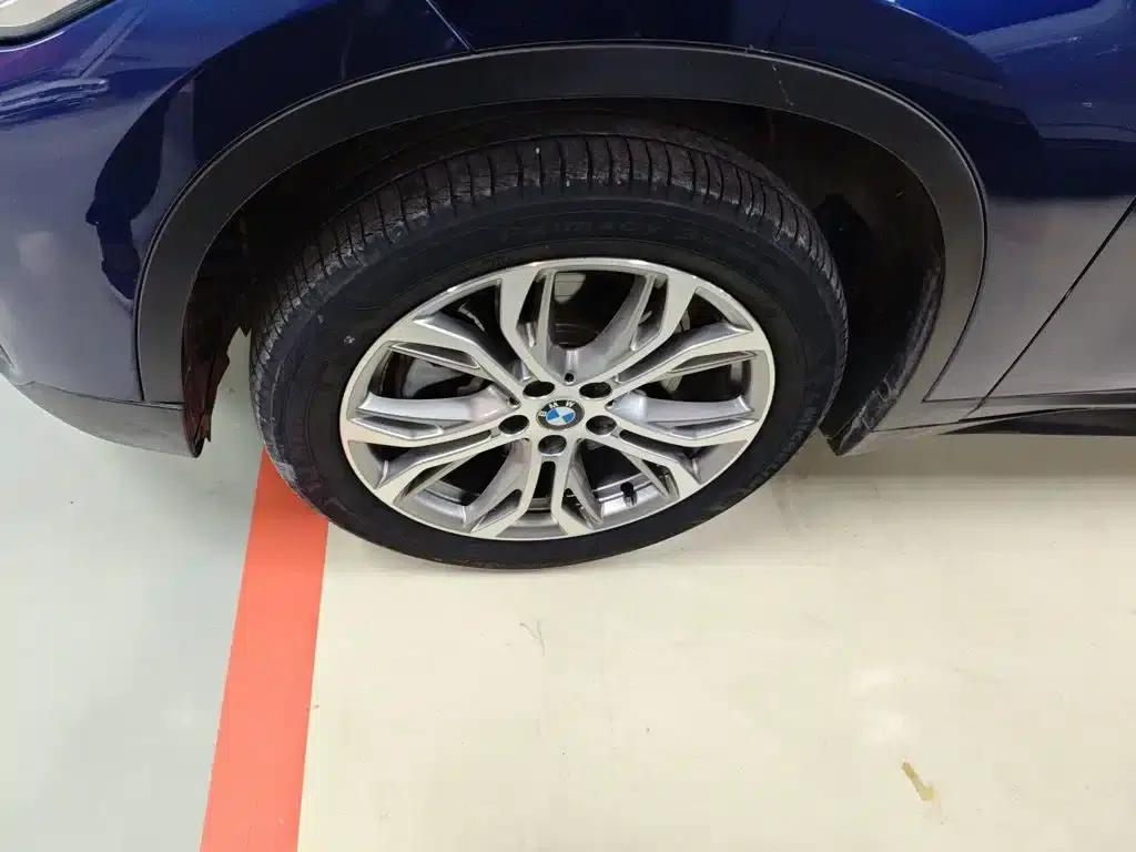 BMW X1 2019 sDrive20Li Leading Edition — миниатюра 25