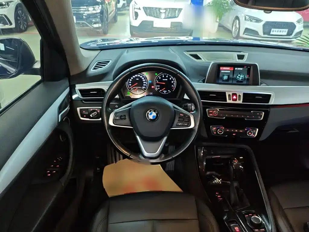 BMW X1 2019 sDrive20Li Leading Edition — миниатюра 7