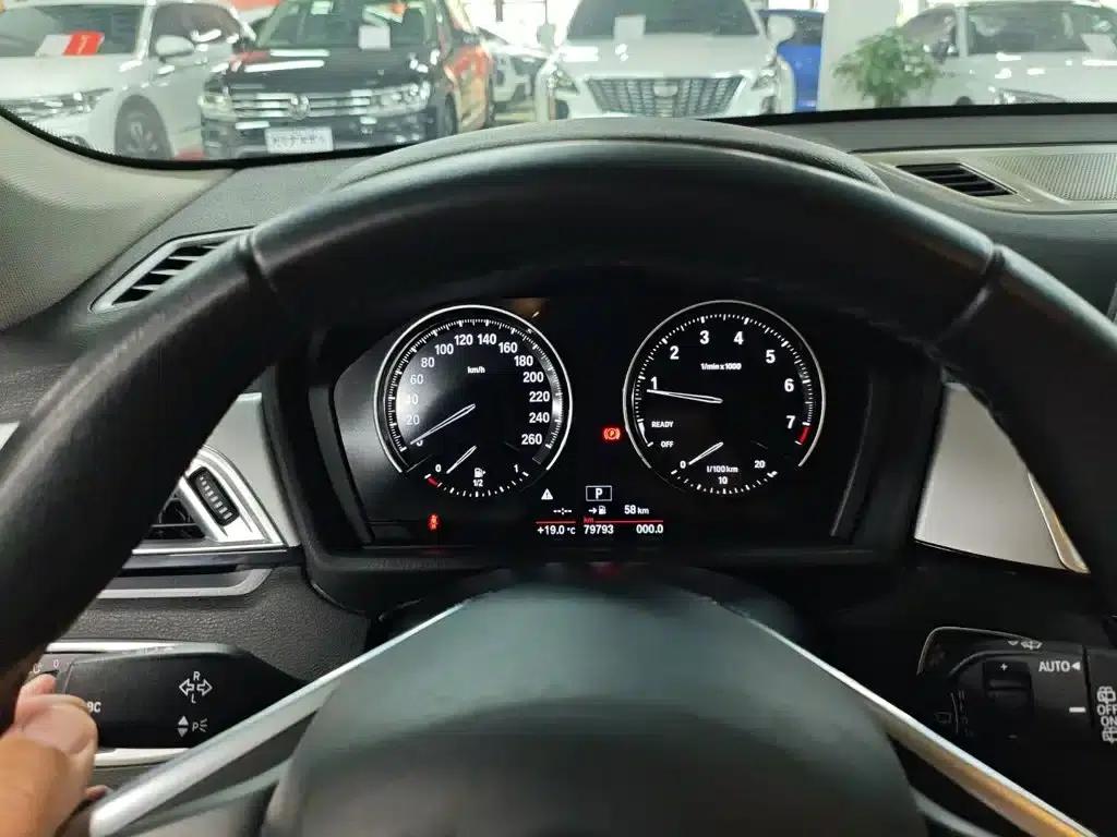 BMW X1 2019 sDrive20Li Leading Edition — миниатюра 8