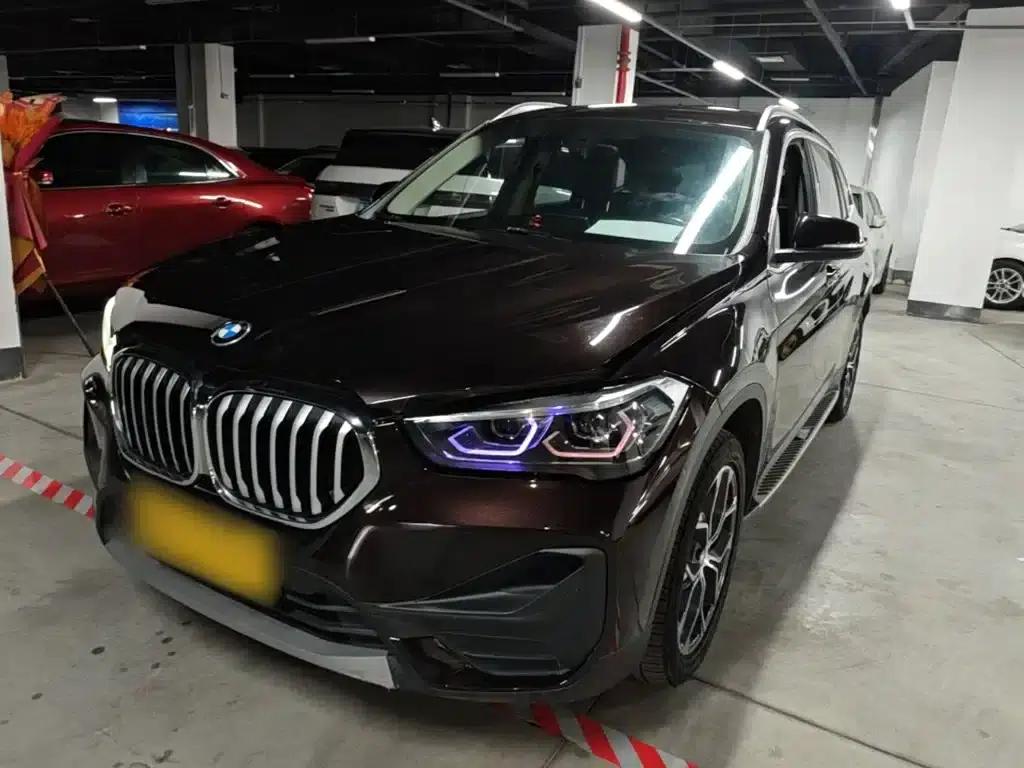 BMW X1 2020 sDrive25Li Leading Edition — миниатюра 1