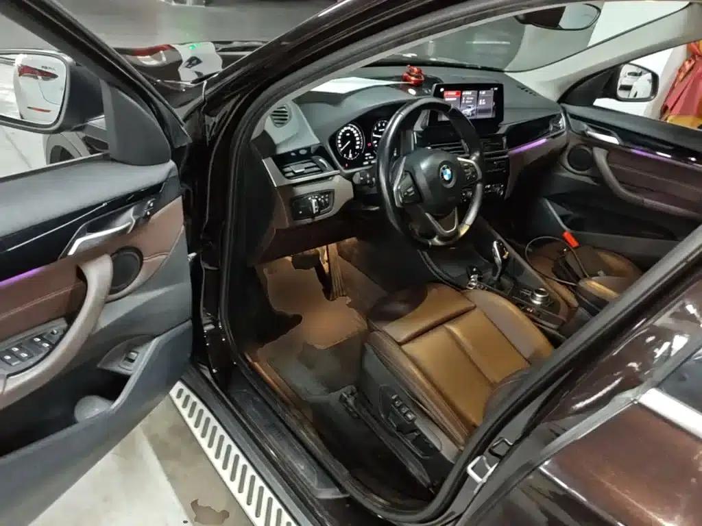 BMW X1 2020 sDrive25Li Leading Edition — миниатюра 16