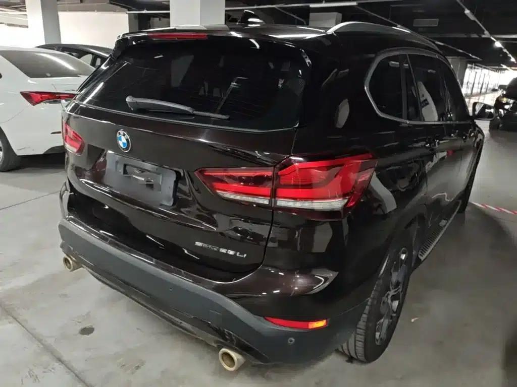 BMW X1 2020 sDrive25Li Leading Edition — миниатюра 7