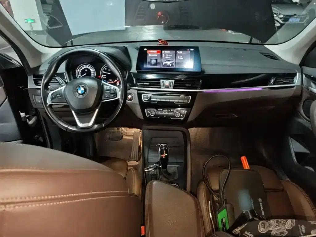 BMW X1 2020 sDrive25Li Leading Edition — миниатюра 10