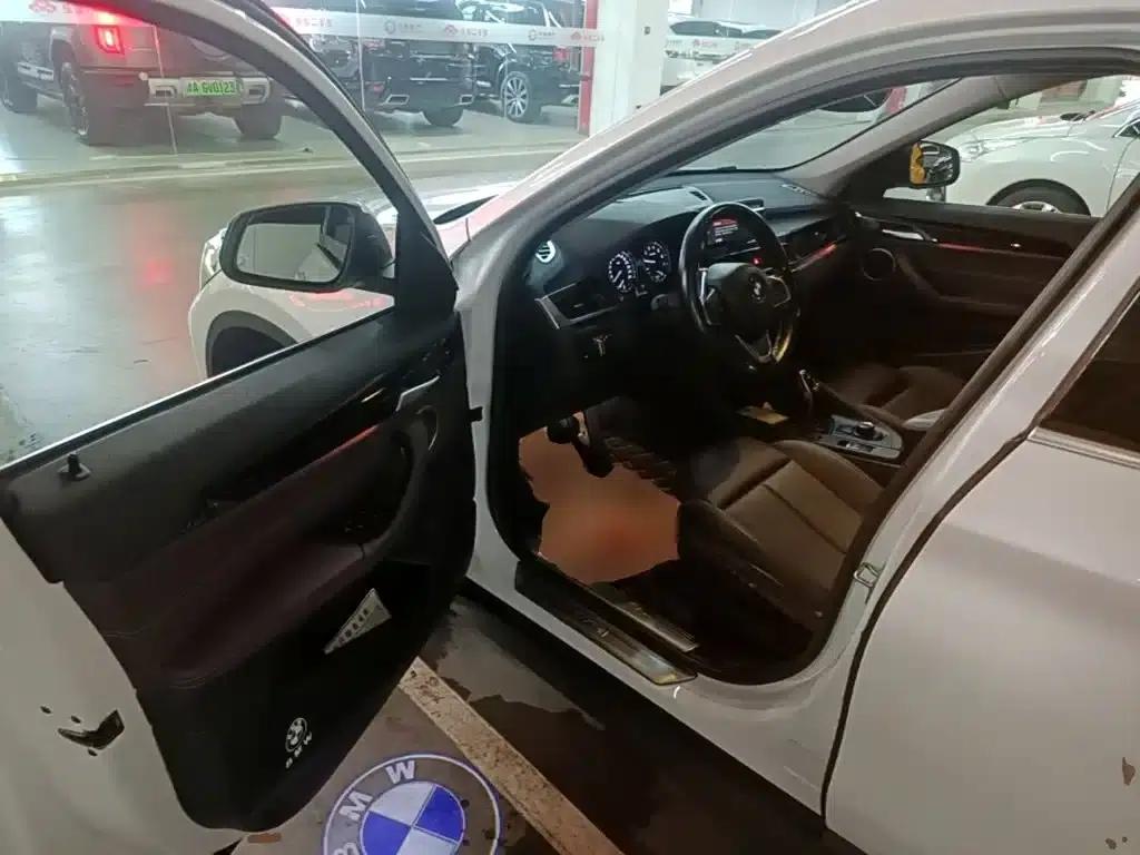 BMW X1 2020 sDrive20Li Fashion Edition — миниатюра 16