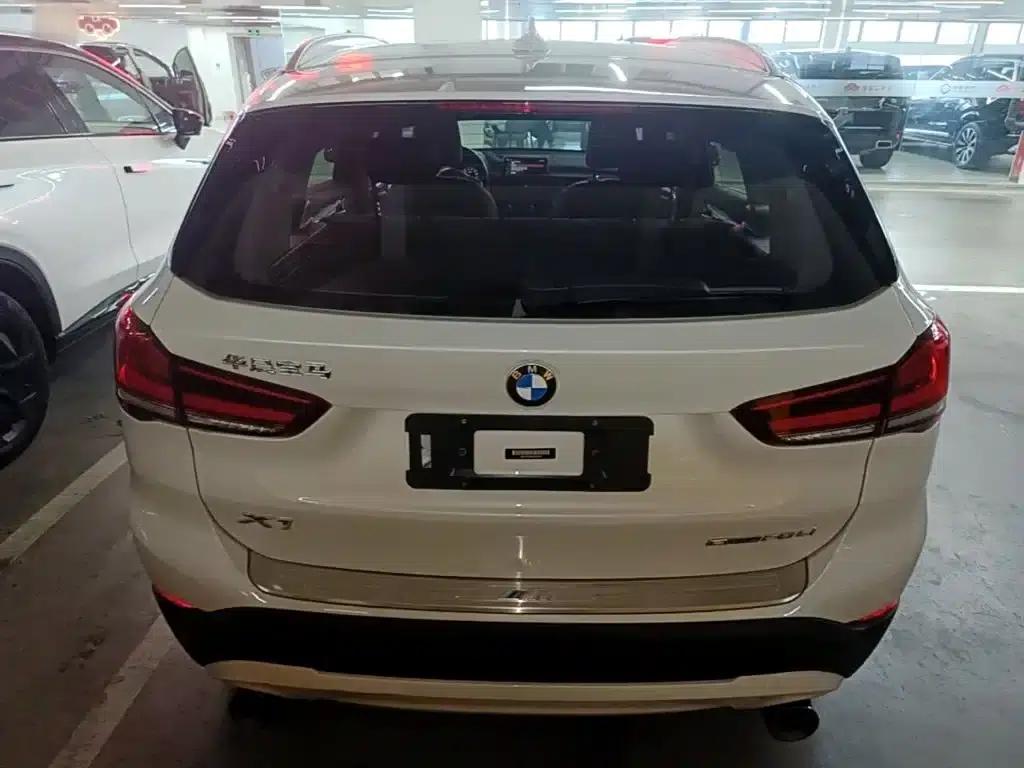 BMW X1 2020 sDrive20Li Fashion Edition — миниатюра 6