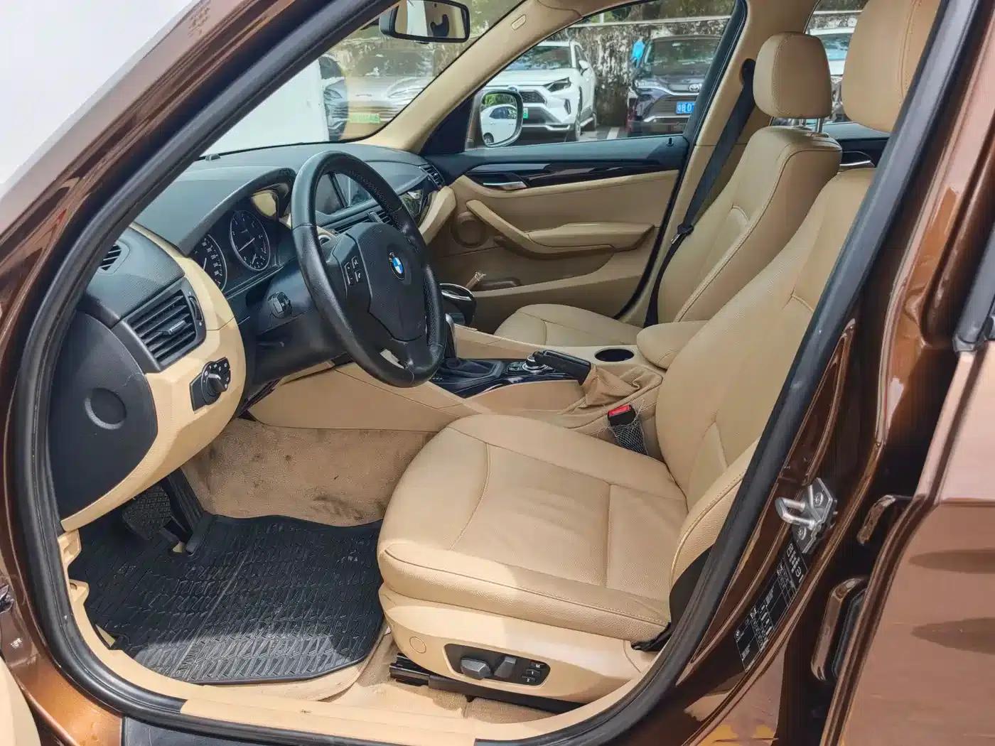 2010 BMW X1 Imported sDrive18i Luxury Model — миниатюра 14