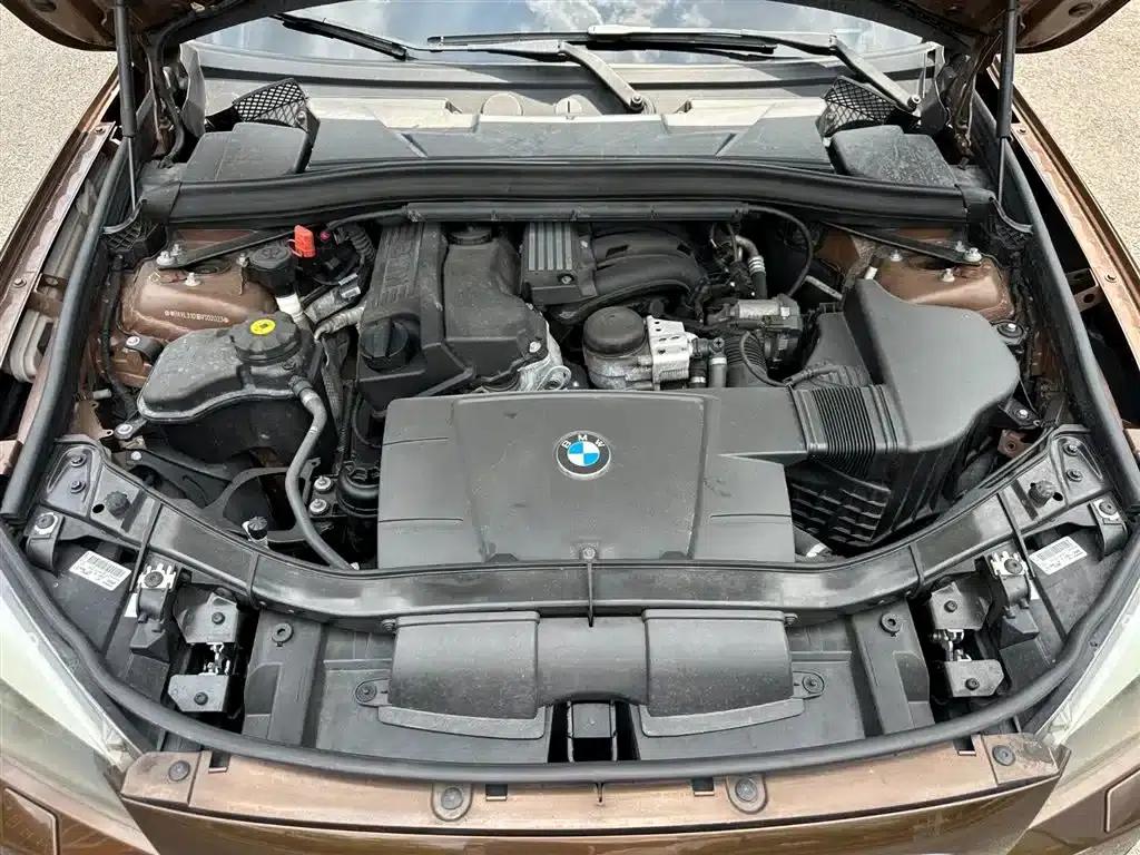 2012 BMW X1 Imported sDrive18i Luxury Model — миниатюра 17