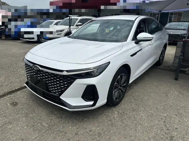 Fengyun A8 2023 1.5T Automatic Front-Wheel Drive 5-Seater Factory Custom Edition — миниатюра 1