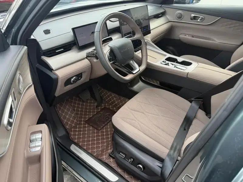 Fengyun T8 2025 1.5T 130km Luxury Edition — миниатюра 13