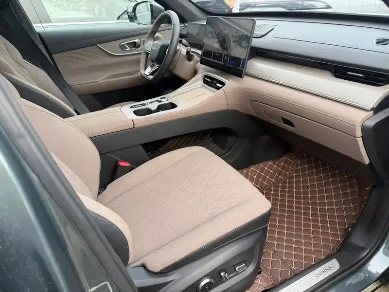 Fengyun T8 2025 1.5T 130km Luxury Edition — миниатюра 16