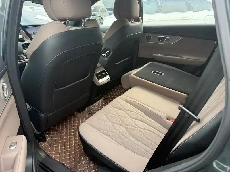 Fengyun T8 2025 1.5T 130km Luxury Edition — миниатюра 17