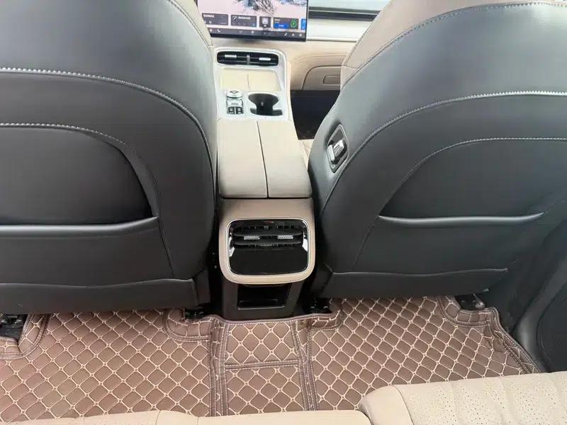 Fengyun T8 2025 1.5T 130km Luxury Edition — миниатюра 5