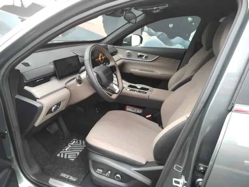Fengyun T8 2025 1.5T 130km Premium Edition — миниатюра 13