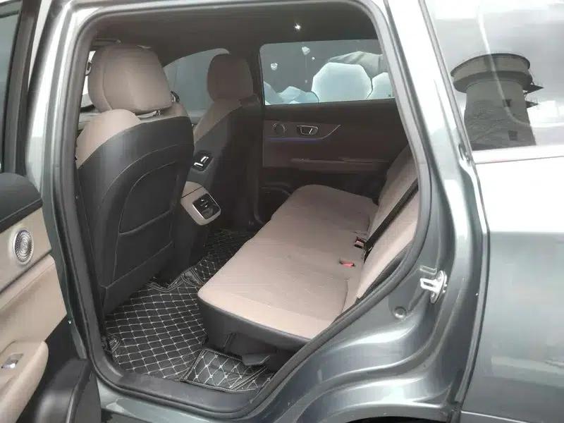 Fengyun T8 2025 1.5T 130km Premium Edition — миниатюра 15